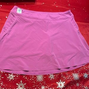 Under-armour women’s tennis skirt. Size large